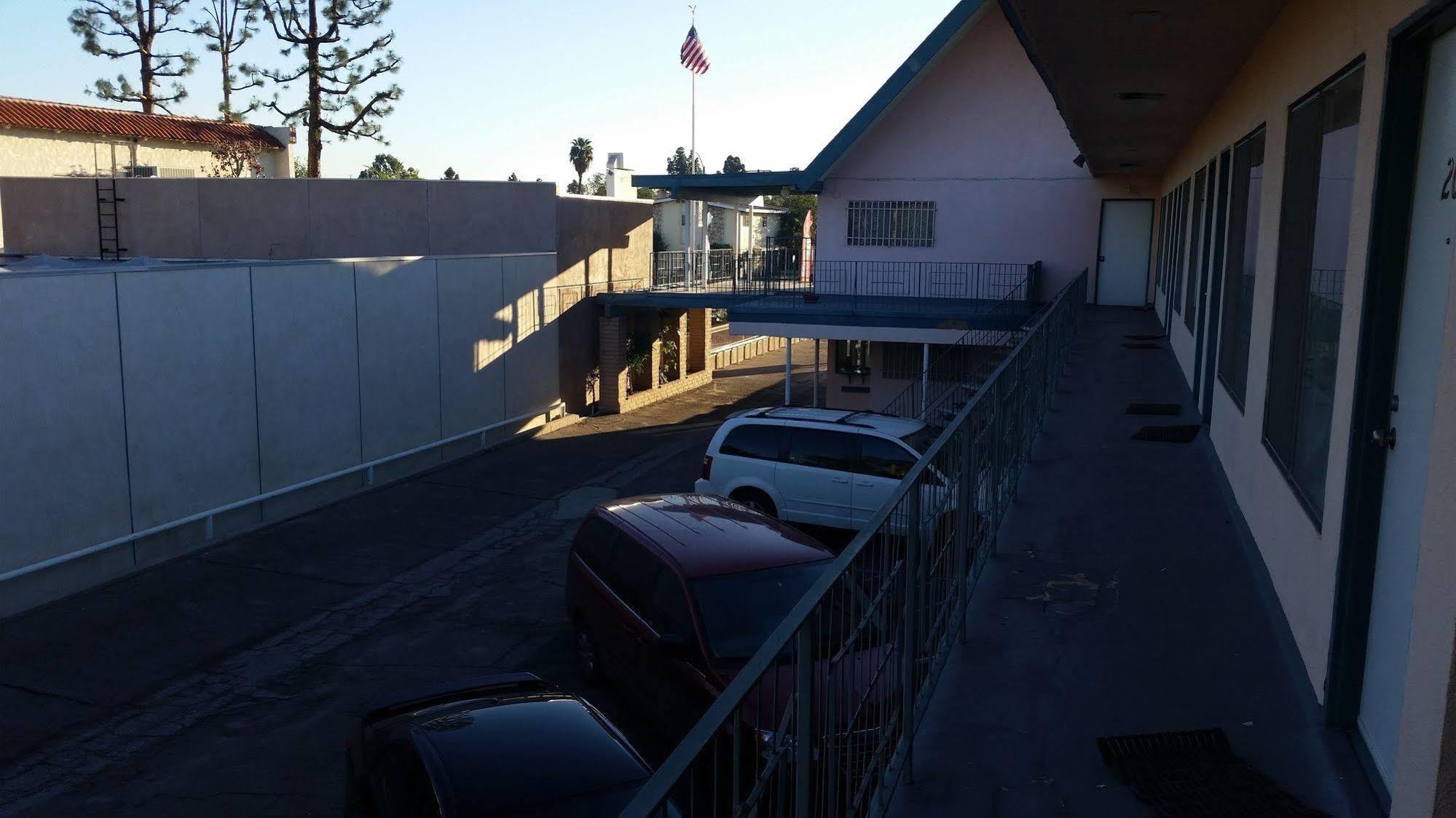 Kona Inn Motel Anaheim Exterior photo